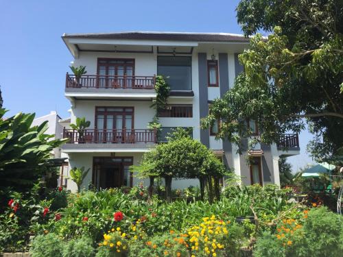 Tra Que Vegetable Village Hotel | Hoi an Osaka Riverside Villa & Spa