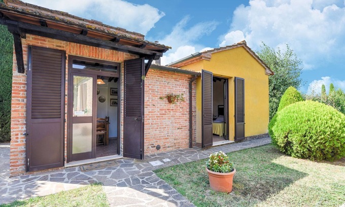 Ferretto House | Holiday Home in Tuscany with Pool