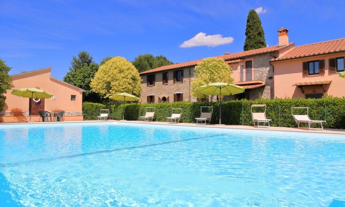 Passignano sul Trasimeno Apartment | Holiday Apartment in farmhouse - Pesco - Residenze San Martino