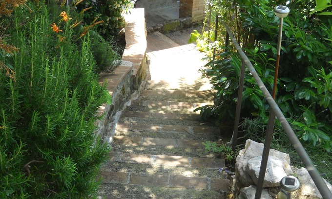 Collesanto Apartment | Holiday apartment La Mimosa at Villa La Rogaia, countryhouse Lake Trasimeno
