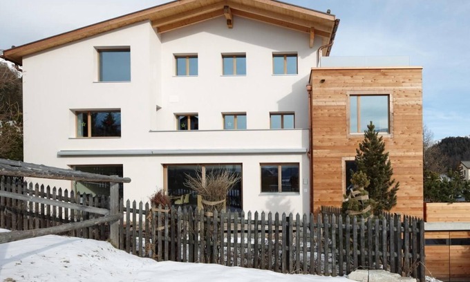 Champfer Apartment | Holiday apartment Champfèr (St. Moritz) for 1 - 4 persons with 2 bedrooms - Holiday apartment