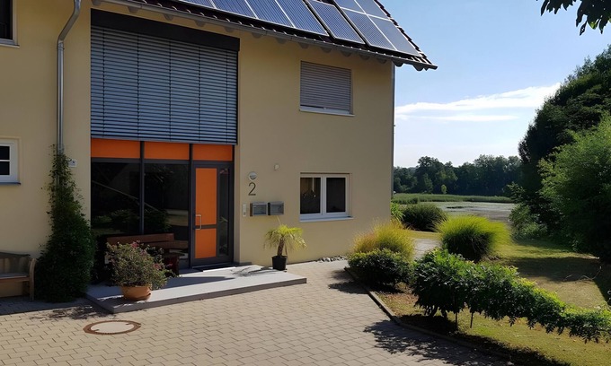 Bad Schussenried Apartment | Holiday Apartment 'Goelz' with Lake View, Wi-Fi and Air Conditioning