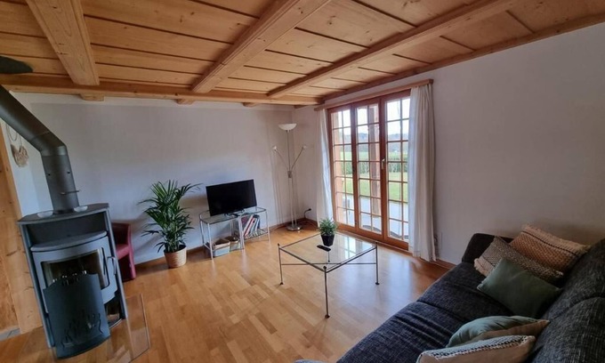 Wohlen bei Bern Apartment | Holiday apartment Wohlen b. Bern for 1 - 4 persons with 2 bedrooms - Holiday apartment in a farmhous