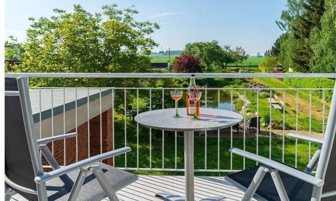 Lossatal House | Holiday Apartment Haus Teichblick