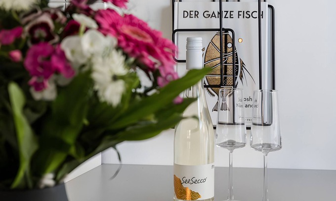 Nonnenhorn Apartment | Holiday Apartment 'Im Fischerhaus' with Private Terrace and Wi-Fi