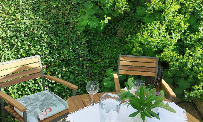 Ingenried Apartment | Holiday Apartment 'Krottenhill 2 1 4' with Mountain View, Private Terrace and Wi-Fi