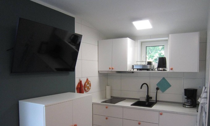 Gartenstadt-Stadtweide Apartment | Holiday apartment Rostock for 1 person with 1 bedroom - Holiday apartment in one or multi-family hou