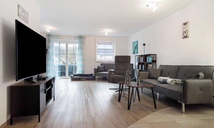 Bad Wurzach Apartment | Holiday Apartment 'Sonnentau' with Balcony and Wi-Fi