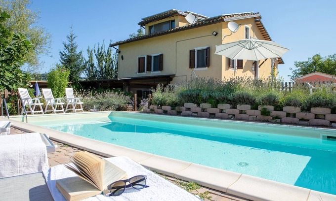 San Ginesio Apartment | Holiday apartment San Ginesio for 1 - 6 persons with 3 bedrooms - Twin house