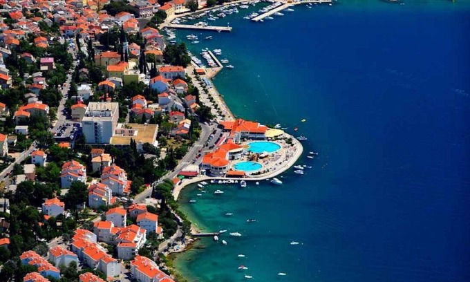Selce Apartment | Holiday apartment with air conditioning