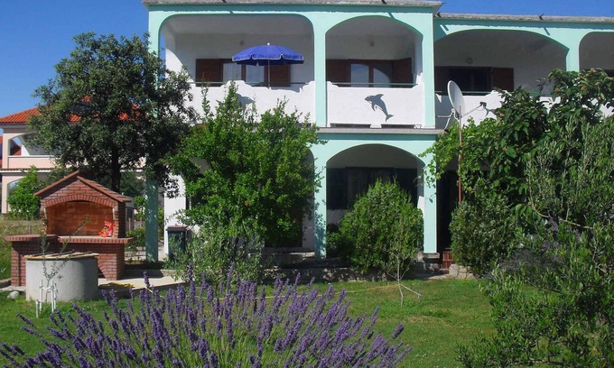 Lopar Apartment | Holiday apartment with internet access