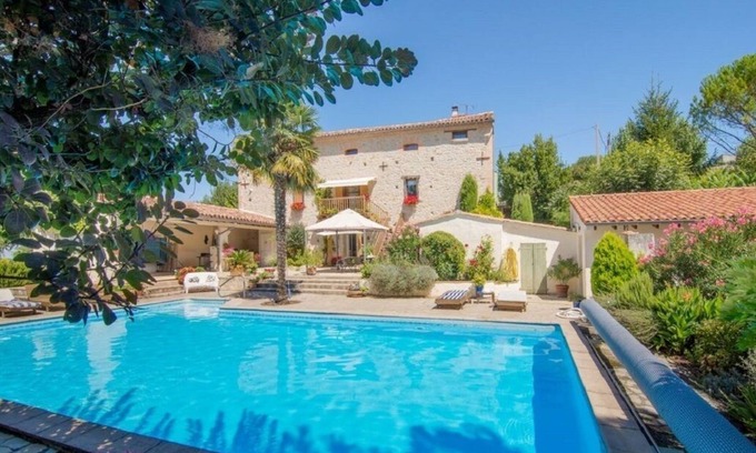 Aguts Cottage | Holiday cottage in Pays de Cocagne, peaceful with large swimming pool