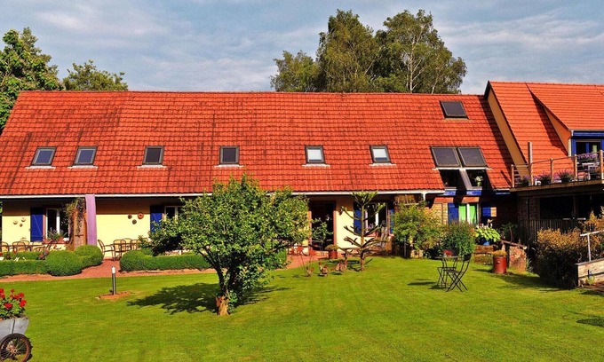 Val-de-Moder Apartment | Holiday Farm in Pfaffenhofen with Indoor Pool