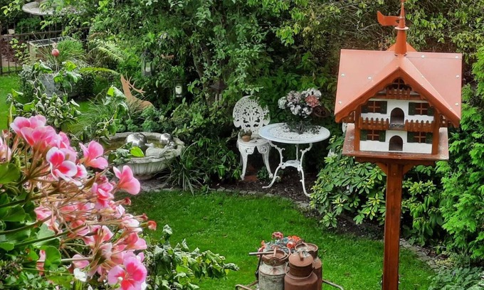 Oberwarngau Apartment | ♥︎ Holiday happiness in a stylish country house - rural, close to nature, central ♥︎