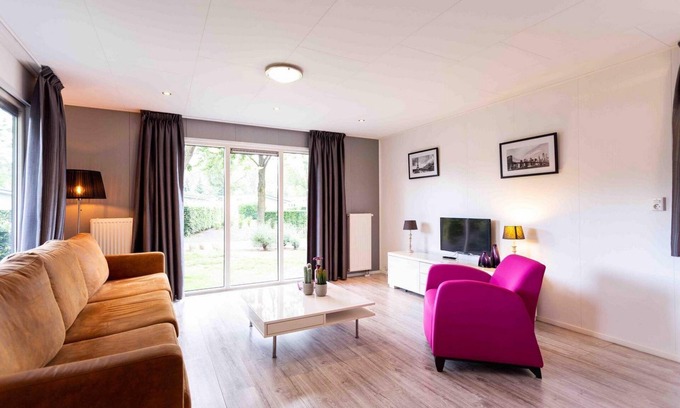 Municipality of Oost Gelre Ski Chalet | ✓ Holiday home at Résidence Lichtenvoorde ✓ Holiday home for 4 persons ✓ Located in Lichtenvoorde (Gelderland) ✓ Holiday park in the Achterhoek ✓ Book directly through the park
