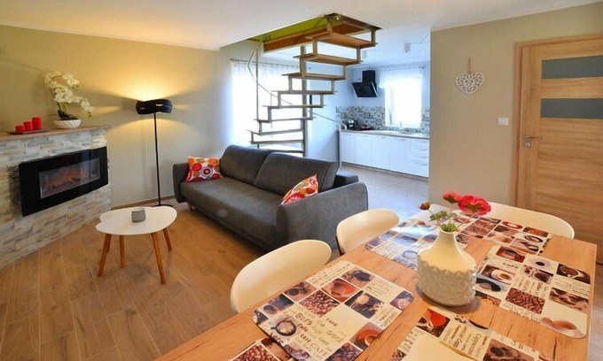 gmina Siemysl House | Holiday home at the pond, Niezyn