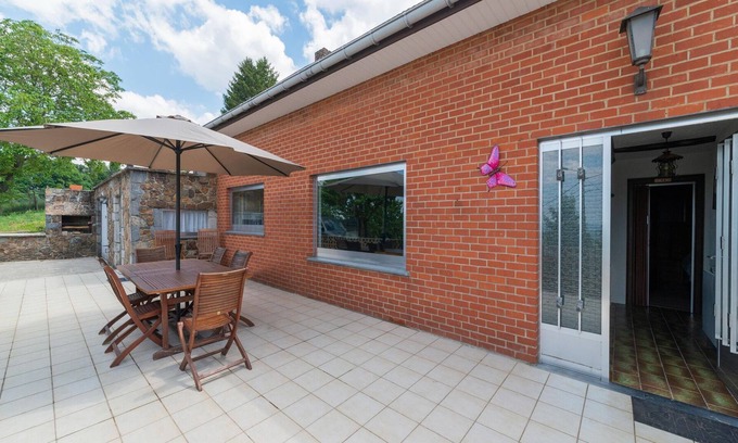 Marche-en-Famenne House | Holiday home in Marche-en-Famenne with garden