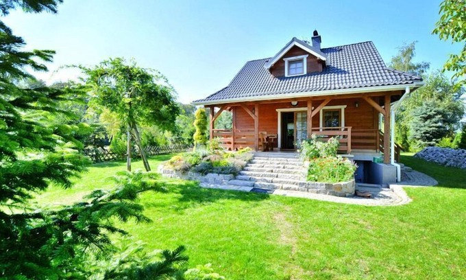 Oswino House | Holiday home by the lake, private garden, Oswino