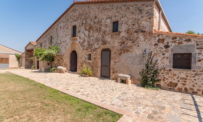 Cassa de la Selva House | Holiday Home in Cassà with Private Pool