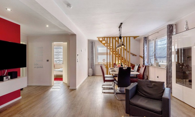Walkenried House | Holiday Home 'Ferienhaus Bella Vita' with Private Terrace, Private Garden and Wi-Fi