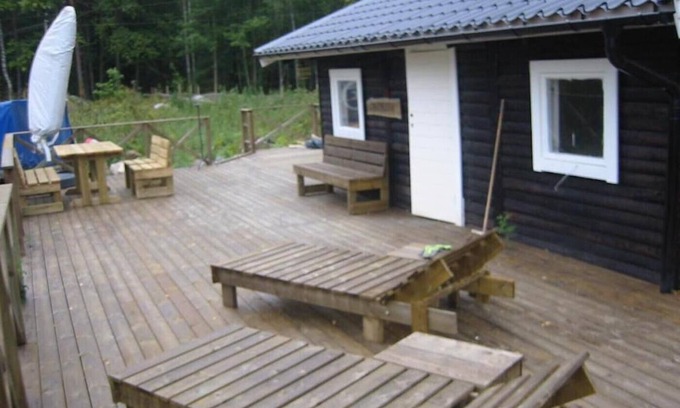 Astad House | Holiday home for two by the lake