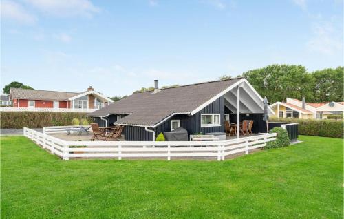 Grønninghoved Strand House | Holiday Home Havremarken
