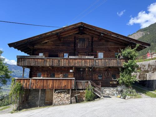 Gattererberg House | Holiday Home Hochzillertalblick by Interhome