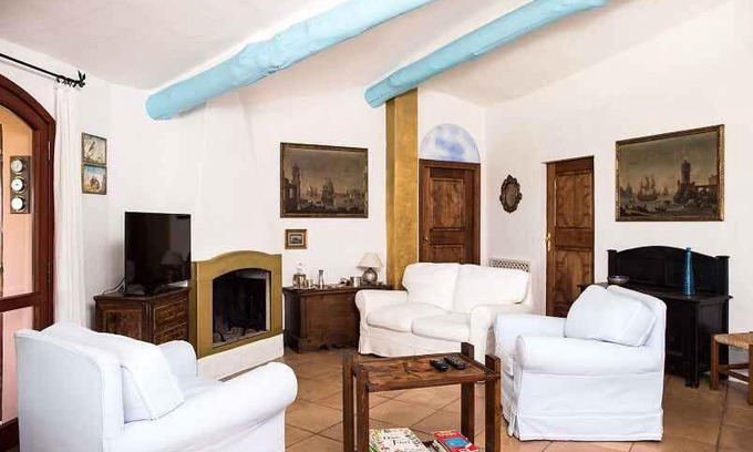 Abbiadori House | Holiday home in Arzachena 34319
