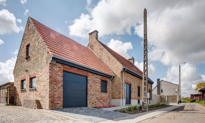 Koekelare House | Holiday Home in Koekelare with Scenic Views