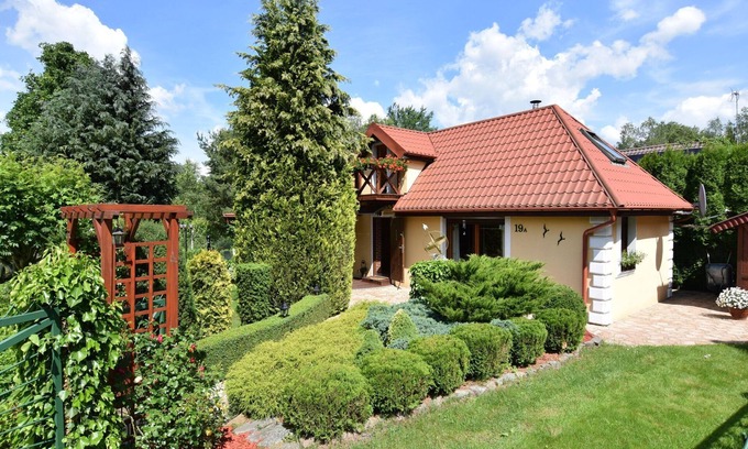 gmina Osiek House | Holiday home in Krzynia