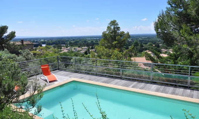 Lagnes House | Holiday home in Lagnes, Luberon, pool table and swimming pool, panoramic view, pets allowed (1).