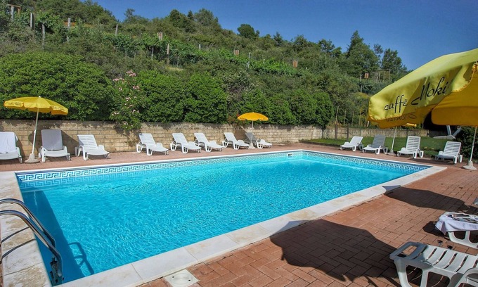 Paciano House | Holiday Home in Paciano near Lake Trasimeno