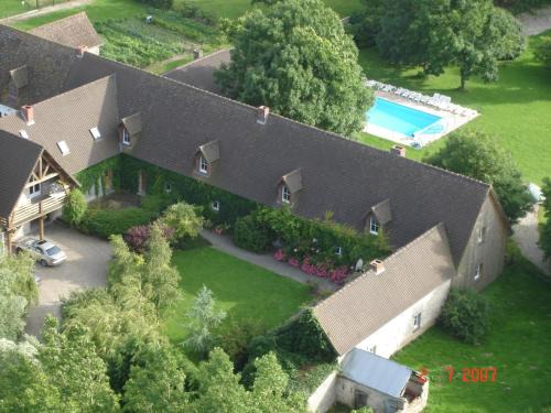 Quend House | Holiday Home in Quend-Plage near Lake