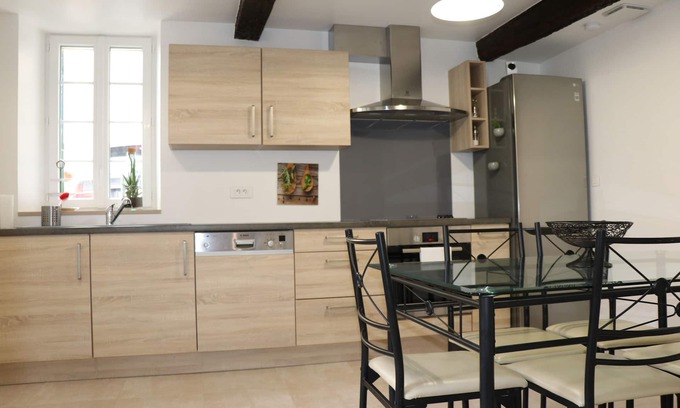Verniolle House | Holiday home in the heart of the Village for 10 adults and 4 children max.