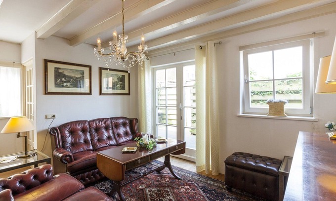 Wemeldinge House | Holiday Home in Wemeldinge by Harbor