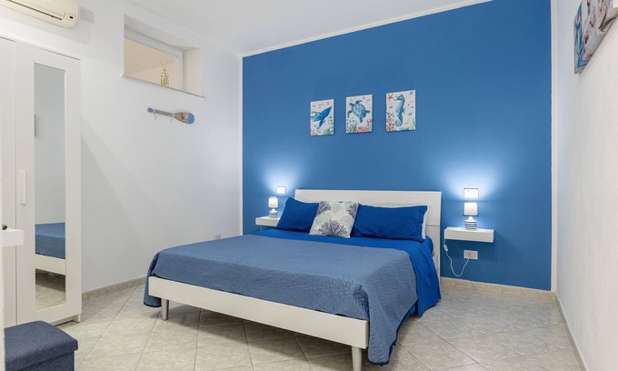 Palermo House | Holiday Home 'L' Ancora Casa Vacanze' with Wi-Fi and Air Conditioning