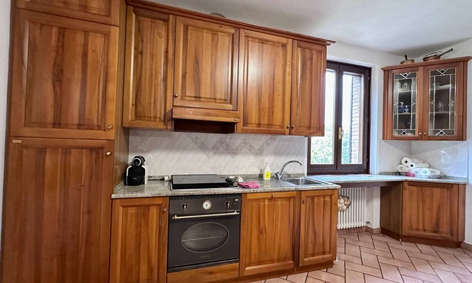 Serramazzoni House | Holiday Home "La Casa del Borgo" with Mountain View, Private Terrace & Wi-Fi