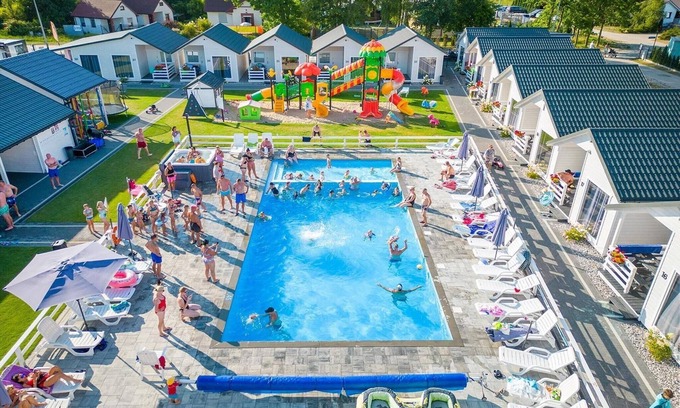 Dabki House | Holiday Home near Baltic Beach and Lake Bukowo