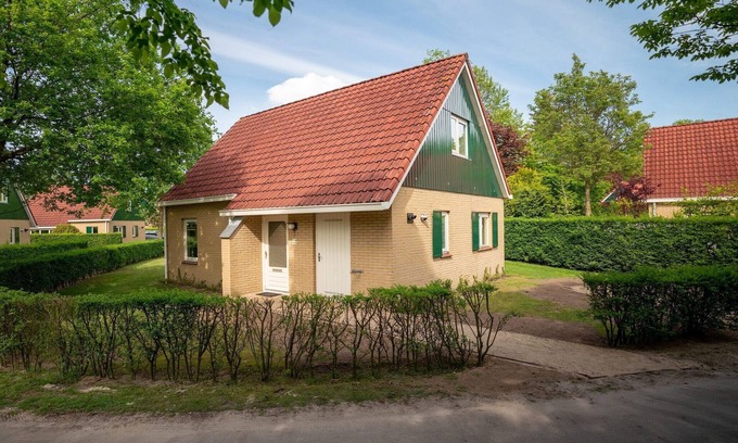 Diessen House | Holiday home with dishwasher, 18 km. from Tilburg