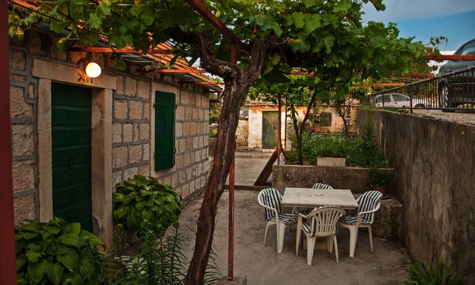 Skrip House | Holiday Home Noa - Holiday home with Garden Terrace (ST)