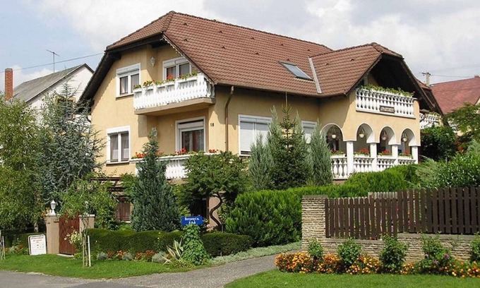 Heviz House | Holiday home on the ground floor, suitable for the disabled