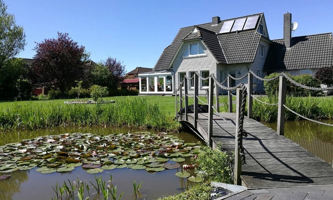 Moorhusen House | Holiday home Ossi in a quiet location to relax
