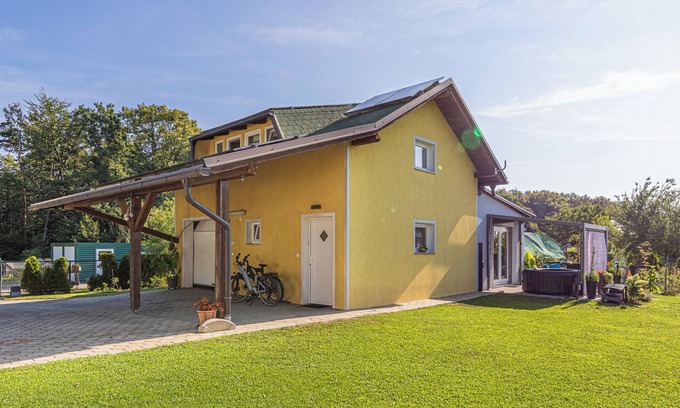 Tisina House | Holiday Home Zala with Jacuzzi, Moravske Toplice, Slovenia