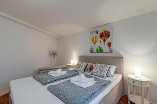 Crni Kal House | Holiday house Črni Kal - Pri Roktovih