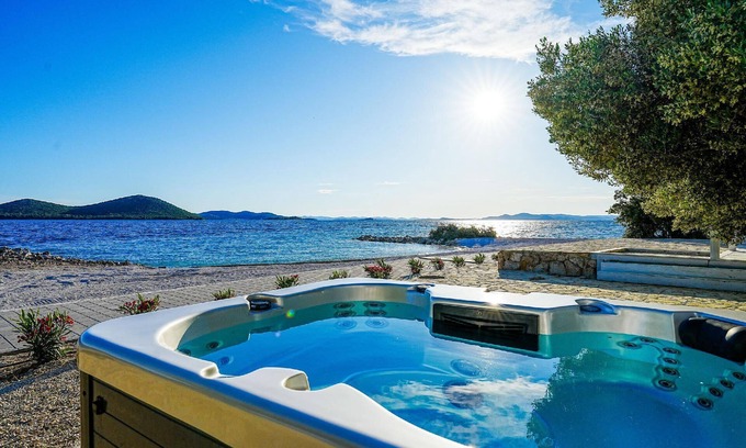Drage House | Holiday house Drage for 1 - 4 persons with 2 bedrooms - Holiday house