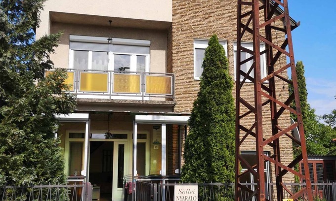 Fonyod House | Holiday house Fonyód for 1 - 9 persons with 4 bedrooms - Holiday house