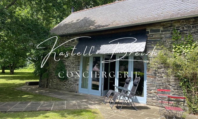 Laniscat House | Holiday house Laniscat for 1 - 2 persons with 1 bedroom - Holiday house