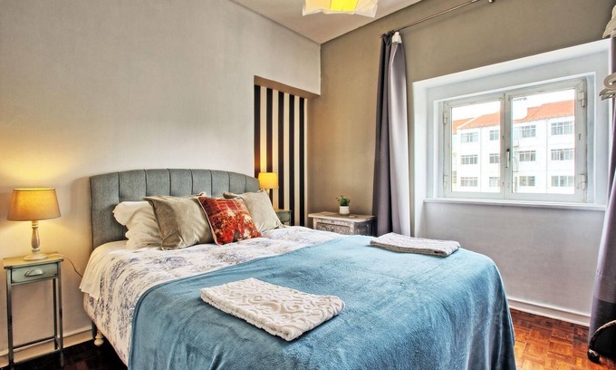 Lisbon Old Town House | Holiday house Lisbon for 1 - 30 persons with 9 bedrooms - Holiday apartment in one or multi-family h