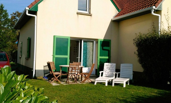 Cucq House | Holiday house, located area of ​the pines in Stella Plages, near Le Touquet