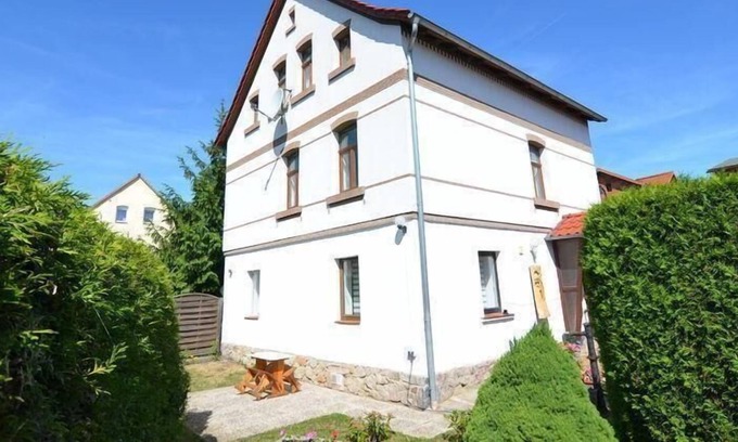 Thale House | Holiday house Thale for 1 - 12 persons with 4 bedrooms - Holiday home